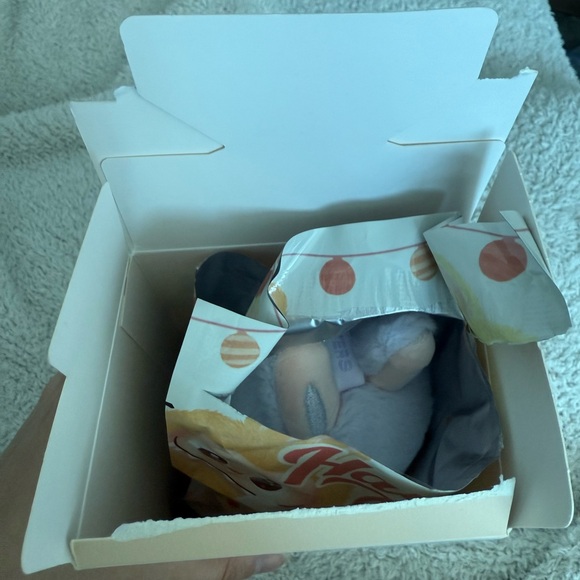 Zizi labubu - authentic - Picture 12 of 16